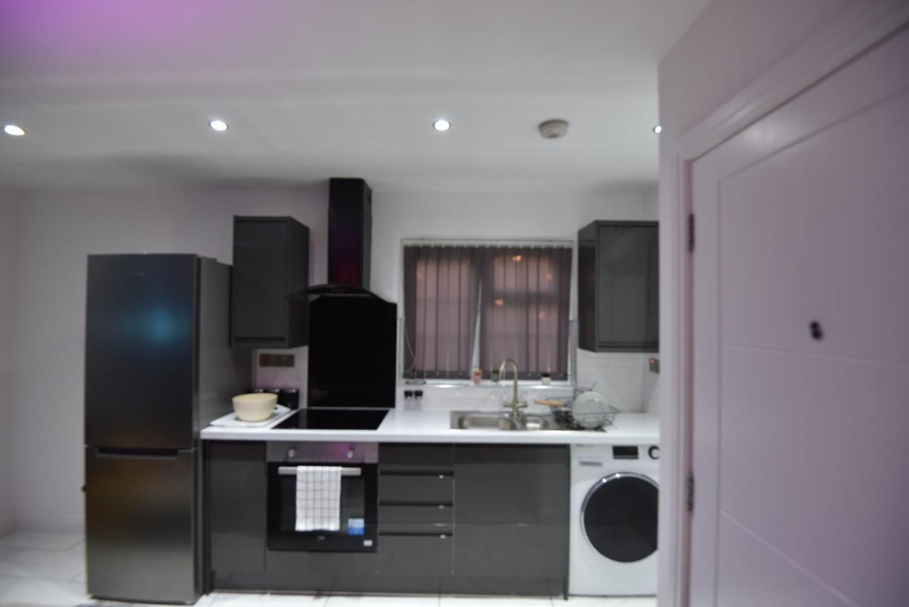 Exclusive!! Newly Refurbished Speedwell Apartment Near Bristol City Centre, Easton, Speedwell, Sleeps Up To 3 Guests Bagian luar foto