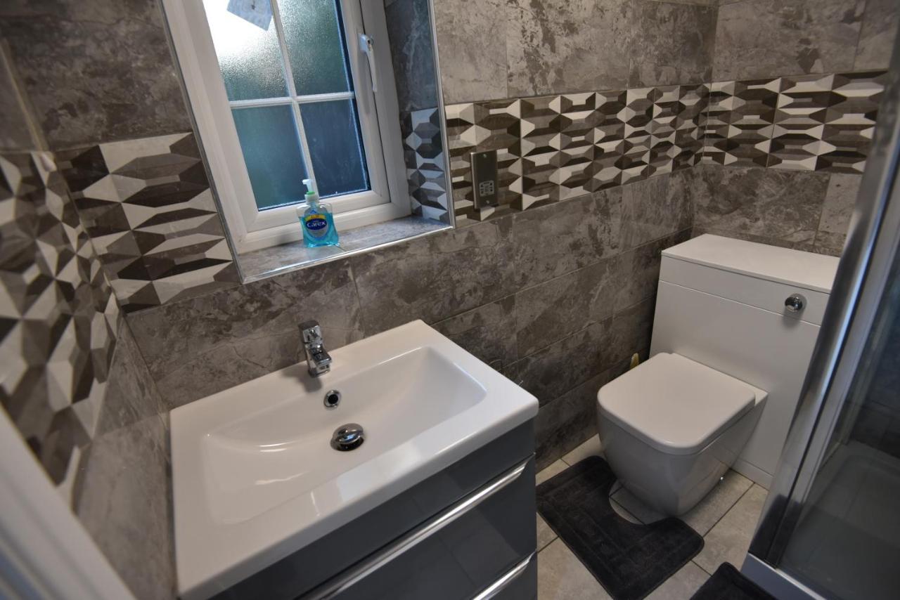 Exclusive!! Newly Refurbished Speedwell Apartment Near Bristol City Centre, Easton, Speedwell, Sleeps Up To 3 Guests Bagian luar foto