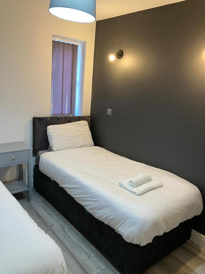 Exclusive!! Newly Refurbished Speedwell Apartment Near Bristol City Centre, Easton, Speedwell, Sleeps Up To 3 Guests Bagian luar foto
